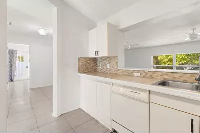 4715 4th Avenue E, Palmetto, FL 34221 - Photo 7