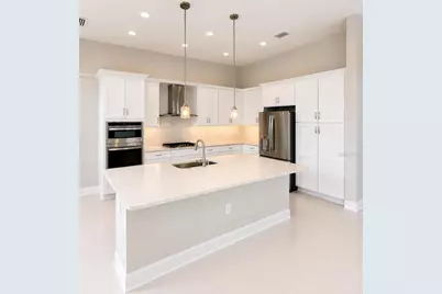 32630 Neroli Street, Wesley Chapel, FL 33543 - Photo 5