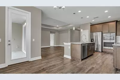 19455 Redwood Point Drive, Tampa, FL 33647 - Photo 11