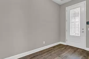 19455 Redwood Point Dr, Tampa, FL 33647 - Photo 3