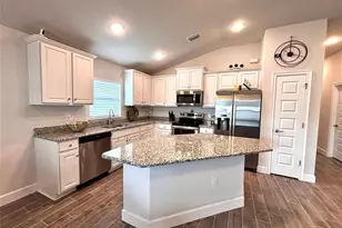 11801 Sunder Berry St, Hudson, FL 34667 - Photo 9