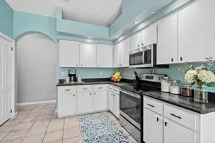 10724 Patrick Ave, Hudson, FL 34669 - Photo 7
