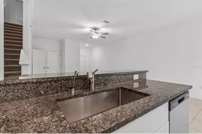 30751 Veridian Way, Wesley Chapel, FL 33543 - Photo 17