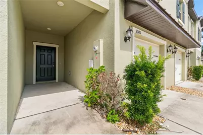 30751 Veridian Way, Wesley Chapel, FL 33543 - Photo 5