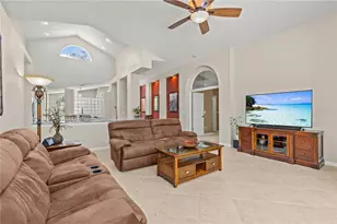 10522 Chambers Dr, Tampa, FL 33626 - Photo 17