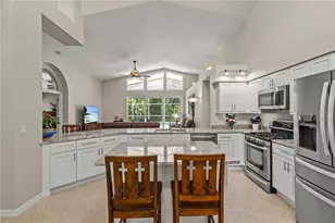 10522 Chambers Dr, Tampa, FL 33626 - Photo 11