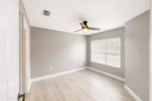 9160 Lake Chase Island Way, Tampa, FL 33626 - Photo 13