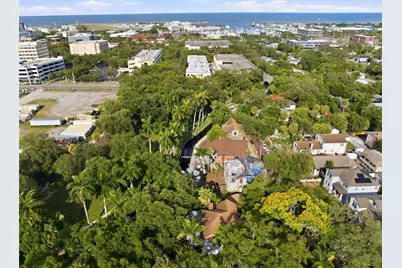 651 10th Ave S, Saint Petersburg, FL 33701 - Photo 17