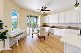 13332 Graham Yarden Dr, Riverview, FL 33579 - Photo 17