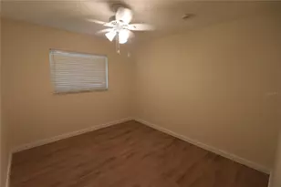17815 Sunrise Dr, Lutz, FL 33549 - Photo 13