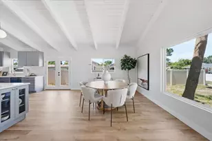 8452 6th St N, Saint Petersburg, FL 33702 - Photo 11