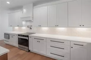 1222 E Chelsea St, Tampa, FL 33603 - Photo 17