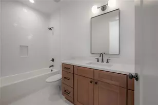 1222 E Chelsea St, Tampa, FL 33603 - Photo 21