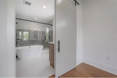 1222 E Chelsea Street, Tampa, FL 33603 - Photo 29