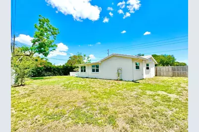 3300 58th Street N, Saint Petersburg, FL 33710 - Photo 25