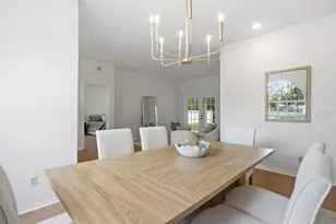 4617 Debbie Ln, Lutz, FL 33559 - Photo 7