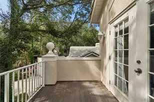 460 Date Palm Ct NE, Saint Petersburg, FL 33703 - Photo 17