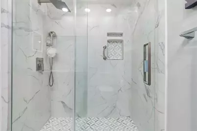 460 Date Palm Court NE, Saint Petersburg, FL 33703 - Photo 21