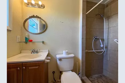 308 Central Avenue, Frostproof, FL 33843 - Photo 9