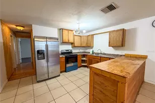 308 Central Ave, Frostproof, FL 33843 - Photo 5