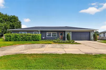 2101 37th Street N, Saint Petersburg, FL 33713 - Photo 1