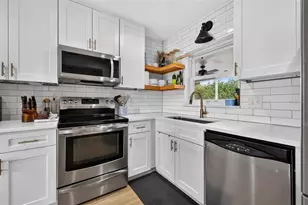 2101 37th St N, Saint Petersburg, FL 33713 - Photo 15