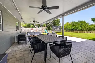 2101 37th St N, Saint Petersburg, FL 33713 - Photo 39