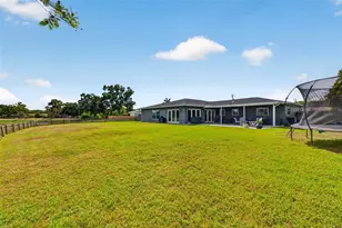 2101 37th St N, Saint Petersburg, FL 33713 - Photo 47
