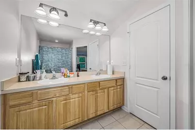 8414 Sandy Beach Street, Tampa, FL 33634 - Photo 17