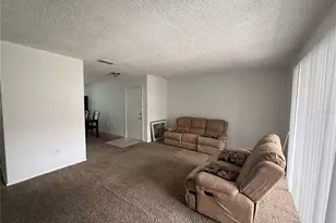 7210 N Manhattan Ave, Tampa, FL 33614 - Photo 3