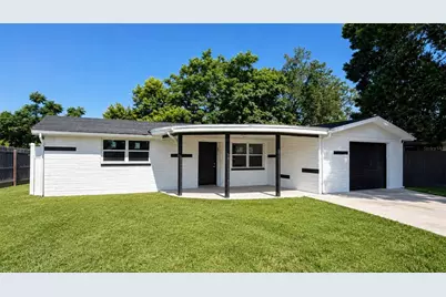 4747 Madison Street, New Port Richey, FL 34652 - Photo 1