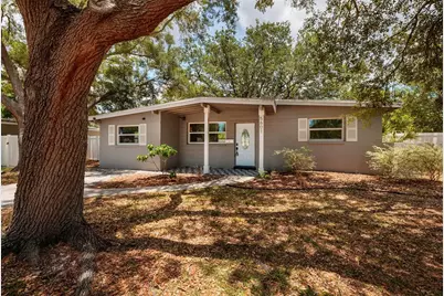 5601 Cedar Street NE, Saint Petersburg, FL 33703 - Photo 1