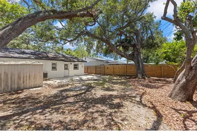 4733 25th Avenue S, Saint Petersburg, FL 33711 - Photo 23