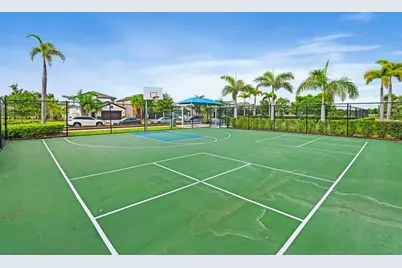 15430 Miller Creek Drive, Sun City Center, FL 33573 - Photo 37