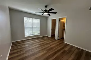 4115 Chatham Oak Ct, Tampa, FL 33624 - Photo 7
