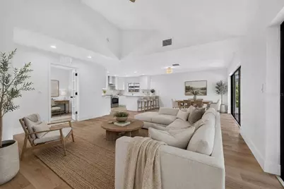 5106 Pennsbury Drive, Tampa, FL 33624 - Photo 3