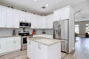 29909 Cedar Waxwing Dr, Wesley Chapel, FL 33545 - Photo 19