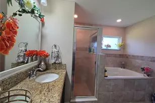 6324 165th Dr E, Parrish, FL 34219 - Photo 19