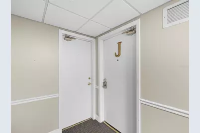 17400 Gulf Boulevard #J7, Saint Petersburg, FL 33708 - Photo 27