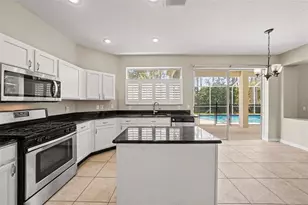 6112 Cezanne Ave, Lutz, FL 33558 - Photo 13