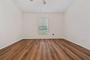 8407 Terrace Meadows Ct, Tampa, FL 33637 - Photo 15