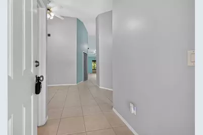 5808 Red Cedar Lane, Tampa, FL 33625 - Photo 3