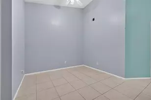 5808 Red Cedar Ln, Tampa, FL 33625 - Photo 5