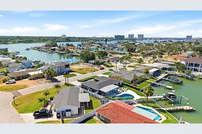 121 79th Street S, Saint Petersburg, FL 33707 - Photo 57