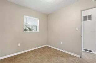 8871 93rd St, Seminole, FL 33777 - Photo 15