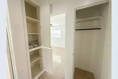 701 52nd Avenue S, Saint Petersburg, FL 33705 - Photo 17