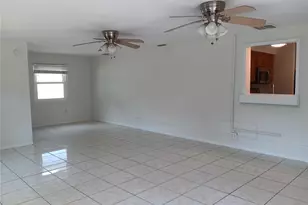 7980 52nd St N, Pinellas Park, FL 33781 - Photo 3