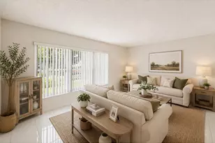 8206 Vassar Cir, Tampa, FL 33634 - Photo 5