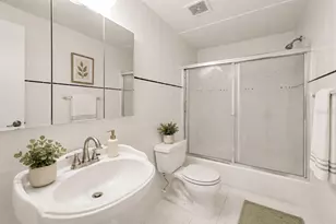 8206 Vassar Cir, Tampa, FL 33634 - Photo 19