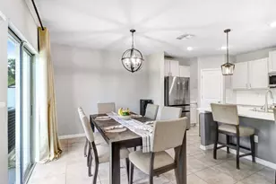 14855 Crescent Rock Dr, Wimauma, FL 33598 - Photo 11